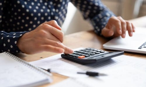 اخذ جواز سلمان محمدی